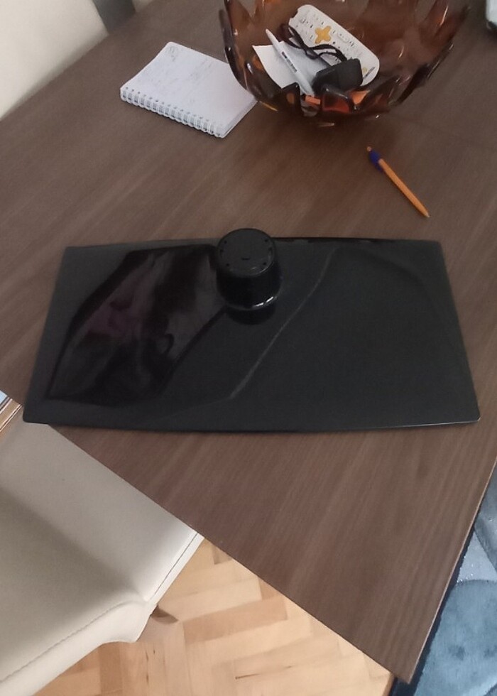 LG TV ayağı siyah  - Görsel 2