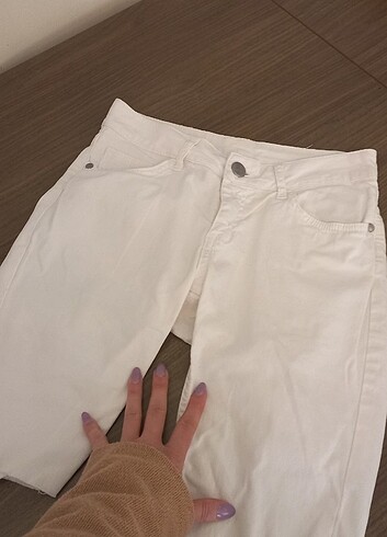 s Beden Max 36 beden beyaz skinny şort