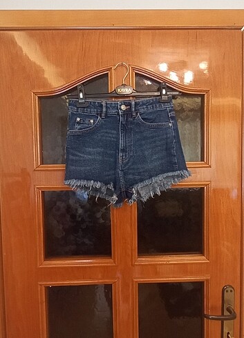 Zara xs koyu lacivert mini kot şort yepyeni