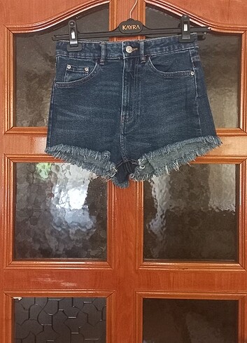 Zara Zara xs koyu lacivert mini kot şort yepyeni