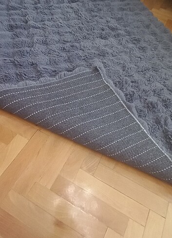 Beden 120/180 füme bubble halı