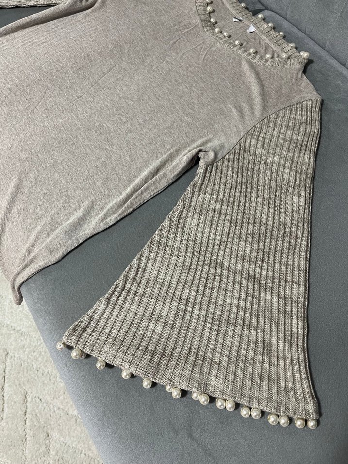İnci Detaylı Bej Uzun Kollu Triko Kazak - Görsel 4