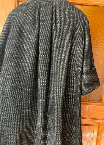 Düğmeli Kısa Kollu Siyah Kaban - Görsel 4