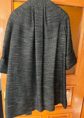 Düğmeli Kısa Kollu Siyah Kaban - Görsel 5