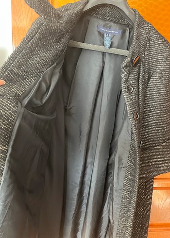 Düğmeli Kısa Kollu Siyah Kaban - Görsel 2