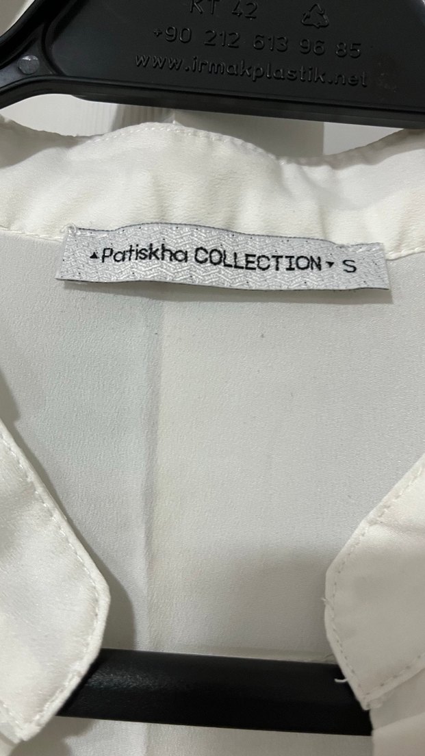 Düğmeli Beyaz Pamuklu Kadın Gömlek - Görsel 5