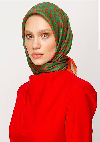 Dior Moncoorn soft dijital eşarp