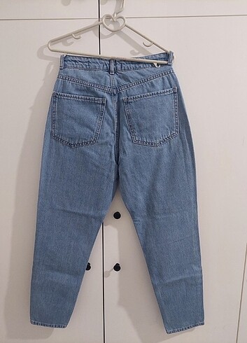 Defacto Mom jean