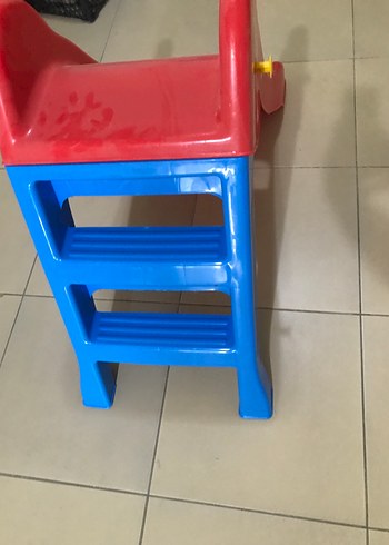  Beden Renk Kırmızı Çocuk Kaydırağı