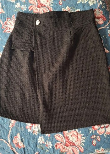 Düğmeli Siyah Midi Etek - Görsel 2