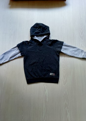 Gri Kapüşonlu Erkek Çocuk Sweatshirt