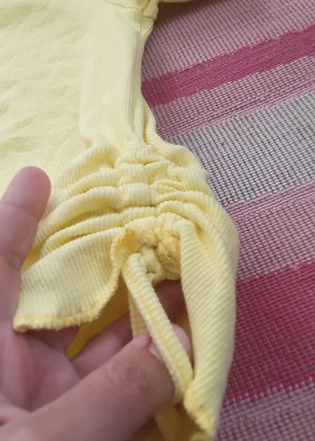 Kız Çocuk Sarı Uzun Kollu Fırfırlı Keten Tişört - Görsel 2