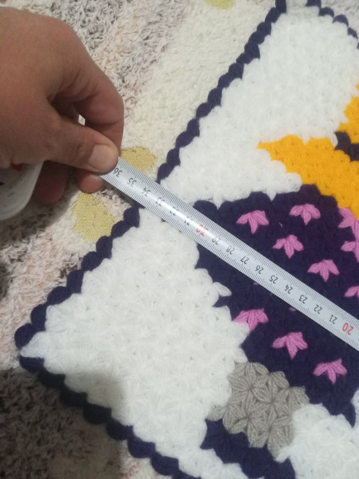 Çiçek ve Şapkalı Figürlü Renkli Lif - Görsel 3