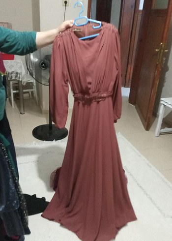 Bej Uzun Kollu Bohem V Yaka Elbise