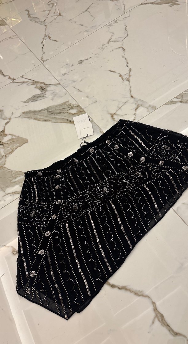 Boncuk İşlemeli Siyah ZARA Mini Etek - Görsel 4