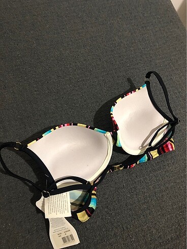 Penti Bikini Üstü