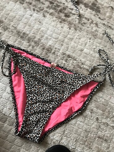 Penti bikini altı