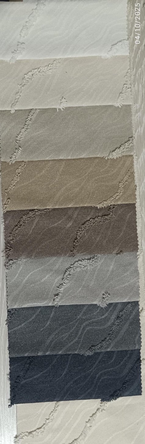 Nakışlı Gri Yatak Örtüsü - Görsel 3