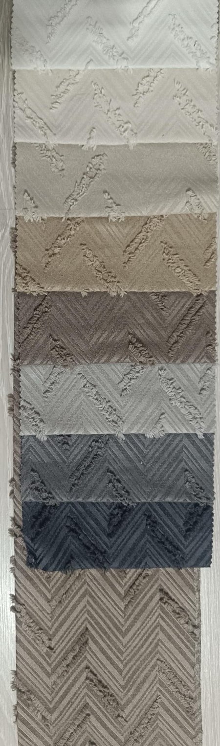 Nakışlı Gri Yatak Örtüsü - Görsel 2