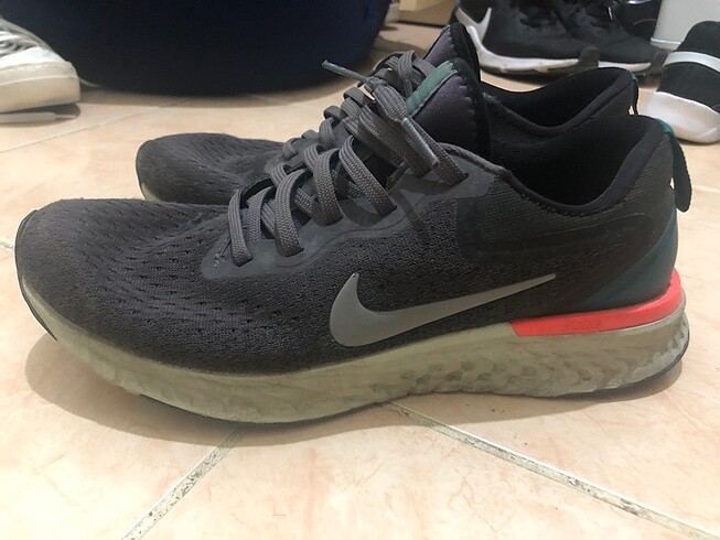 Nike Erkek orijinal Nike spor ayakkabı