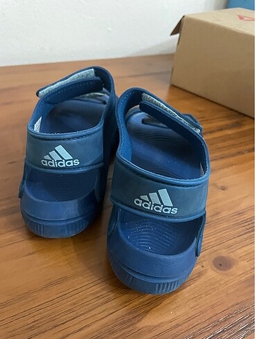 Adidas Adidas çocuk sandalet