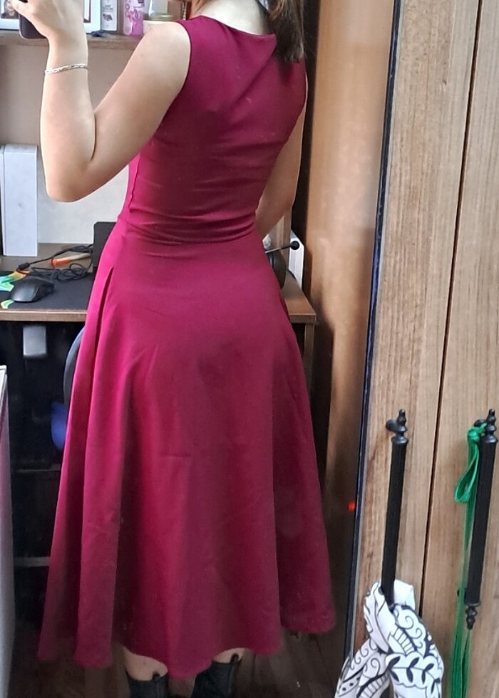 Vişne çürüğü midi elbise - Görsel 2