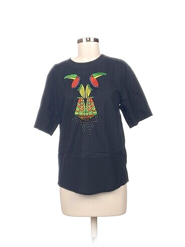 Roman Marka T-shirt %70 İndirimli.