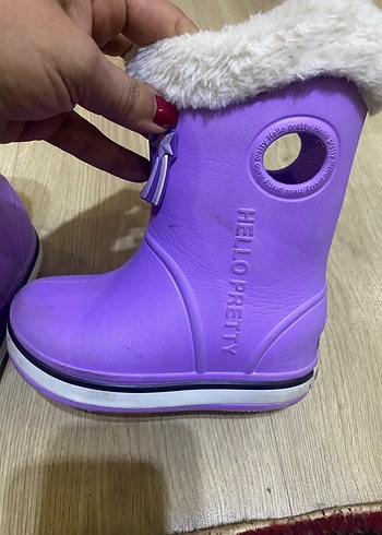 Kızlar için Mor Kürklü Bot - Görsel 3