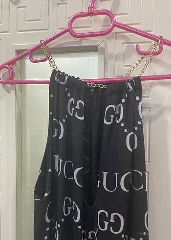 Zincir Detaylı Siyah Uzun Elbise - Görsel 3