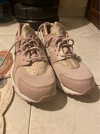 Nike huarache kadın ayakkabı
