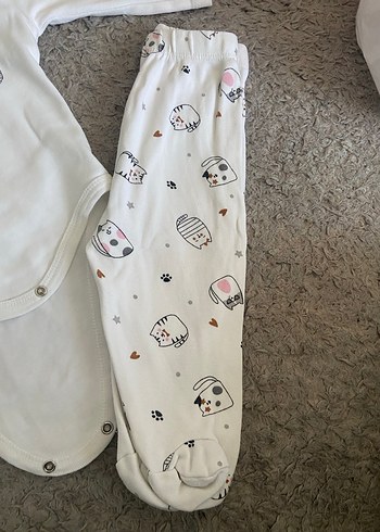 Çıtçıtlı patikli Bebek Takımı - Görsel 4