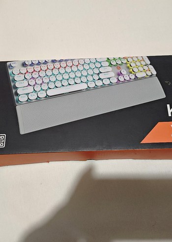 Renkli Retro Stil Klavye - Görsel 2