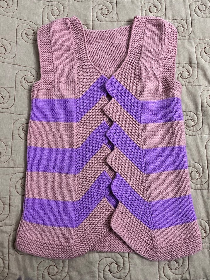 Mor ve Lila Çizgili Örgü Kız Yeleği - Görsel 2