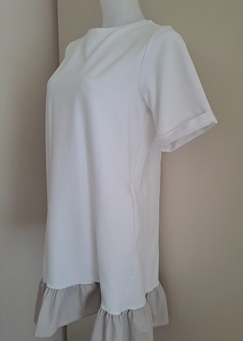 Beyaz Fırfırlı Elbise - Görsel 4