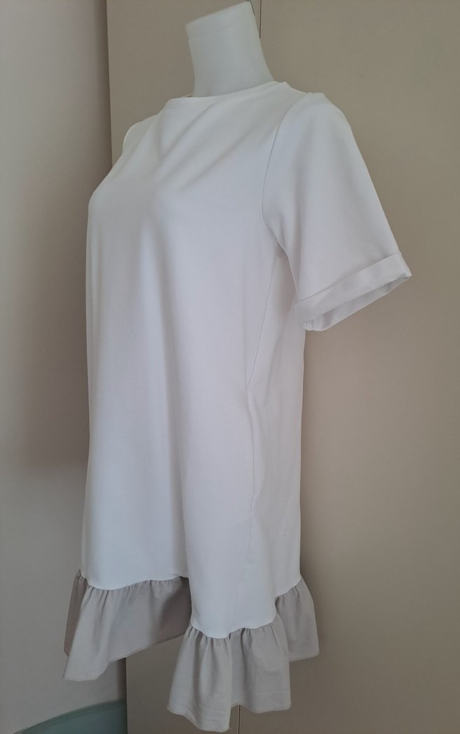 Beyaz Fırfırlı Elbise - Görsel 4