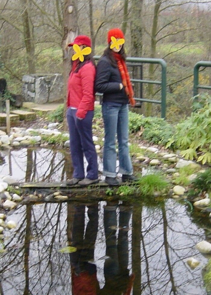 kırmızı dik yaka mont - Görsel 2