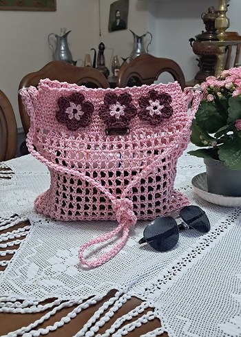 Pembe Çiçekli Örgü Bohem Çanta