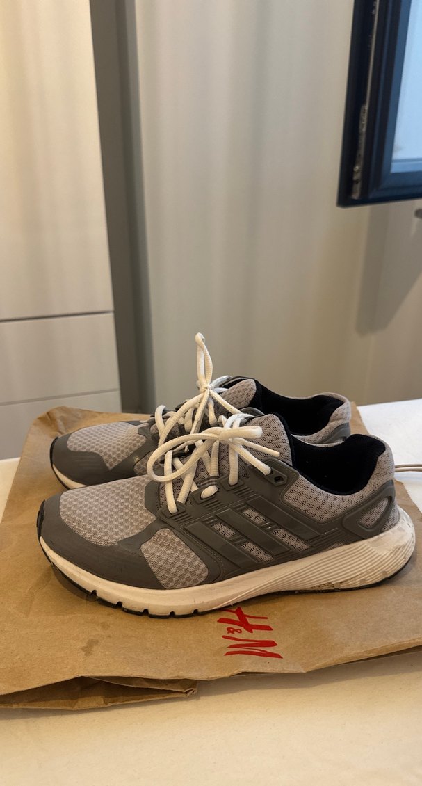 Gri Bağcıklı Kadın Spor Ayakkabısı - Görsel 3