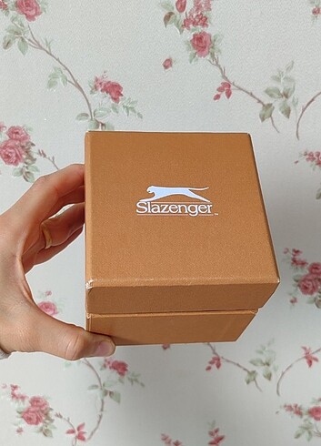 Beden Slazenger gold kadın saat