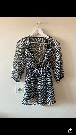 Zara Blu marka zebra desenli şifon bluz