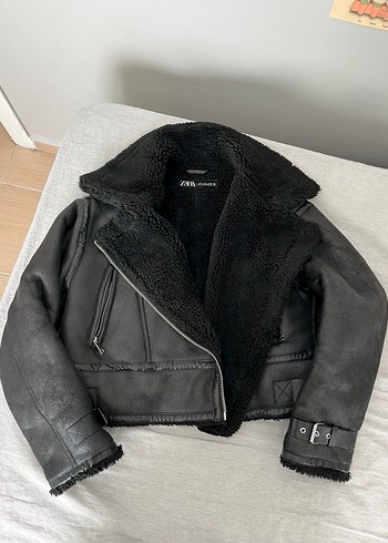 Zara Siyah Kürklü Deri Ceket