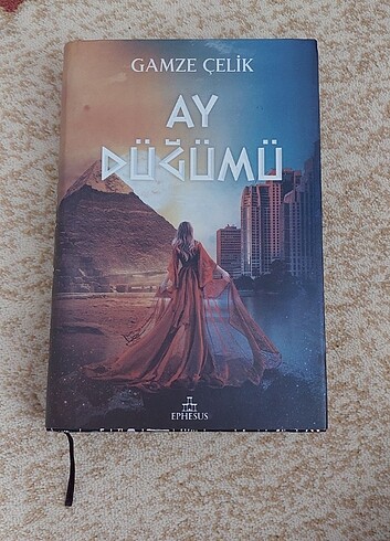 Ay düğümü kitap