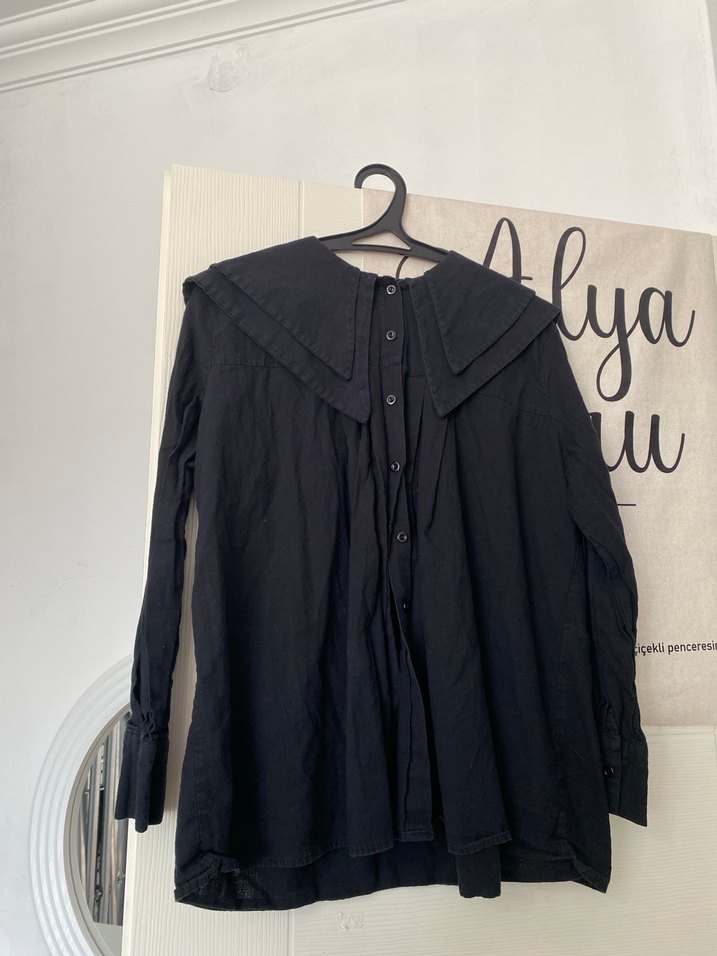 Düğmeli Siyah Müslin Gömlek - Görsel 2