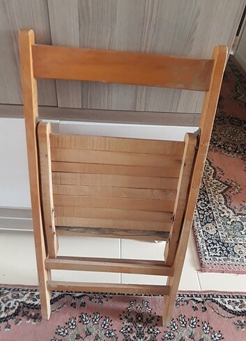 Katlanır ahşap sandalye