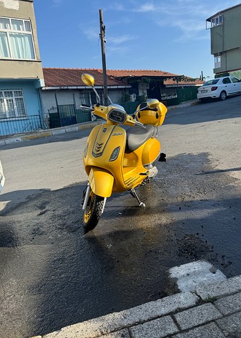 Sarı civciv satışta Motosiklet