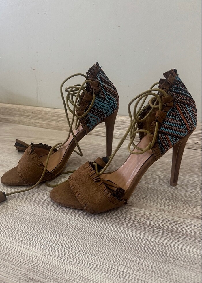 Topuklu sandalet - Görsel 4