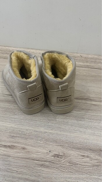 İthal ugg - Görsel 3