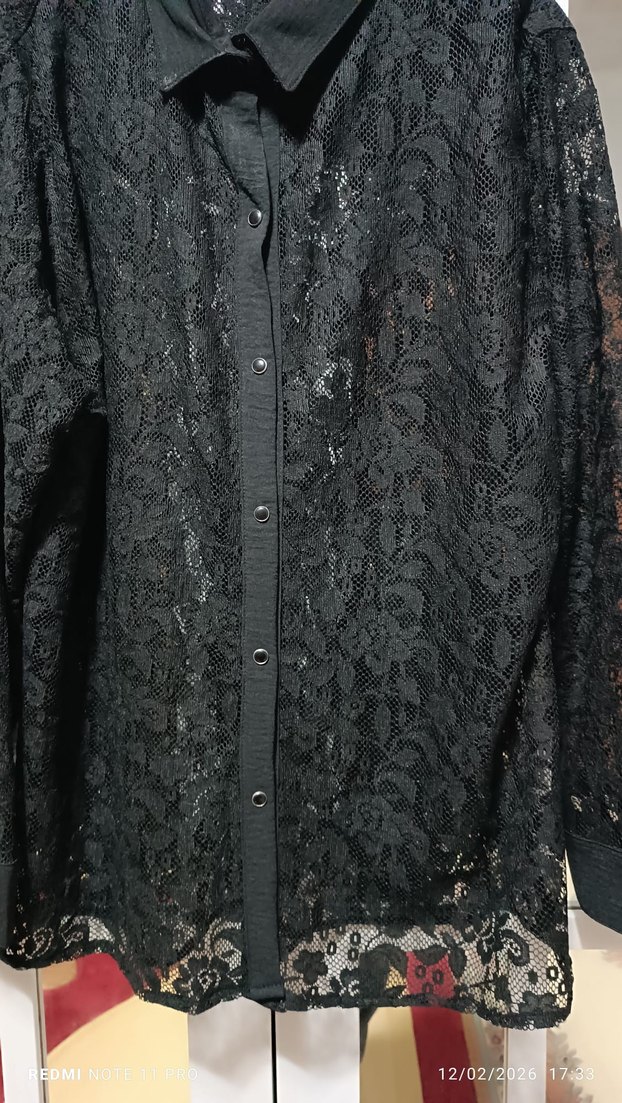 Düğmeli Siyah Uzun Kollu Gotik Bluz - Görsel 4