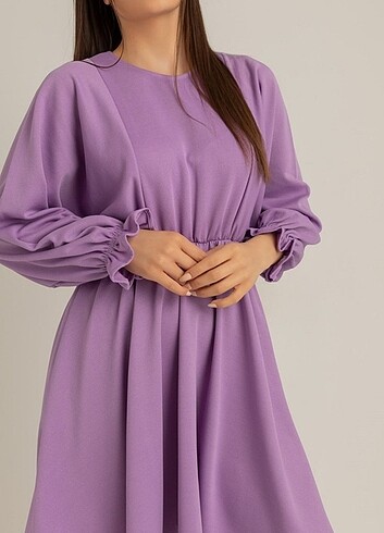 Zara Tunik.