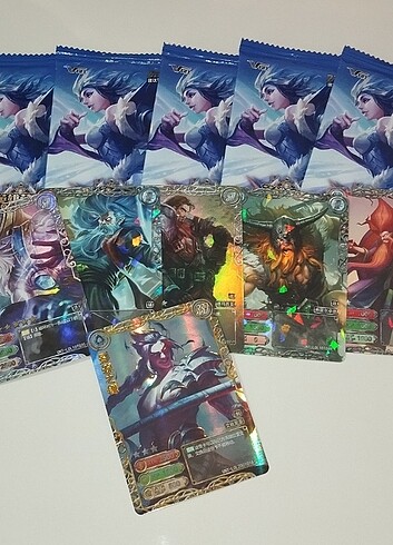 League of Legends Anime kart paketleri